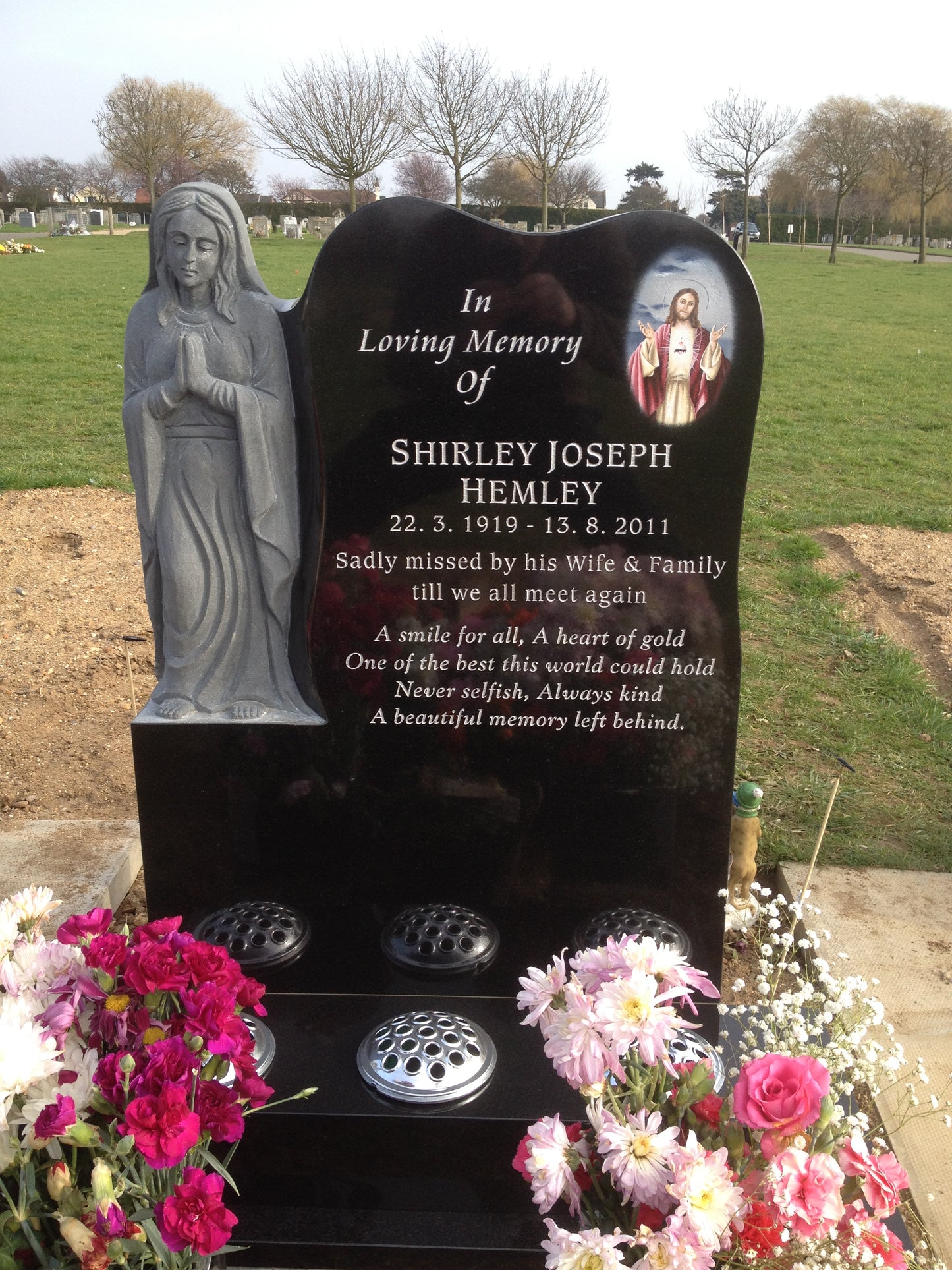 Headstone With Madonna & Child