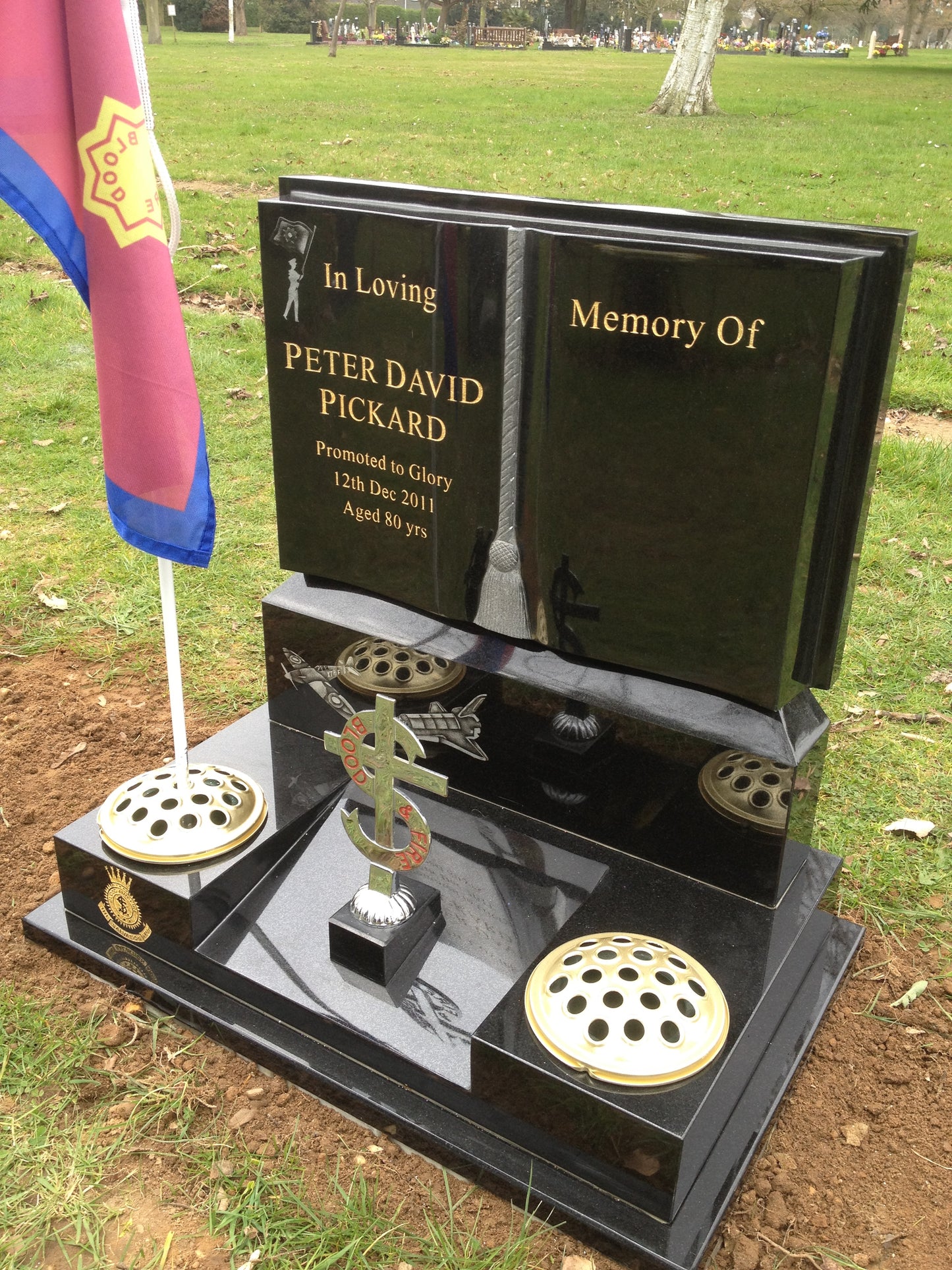 Book Memorial With Carved Tassel To Centre And Heart On Base