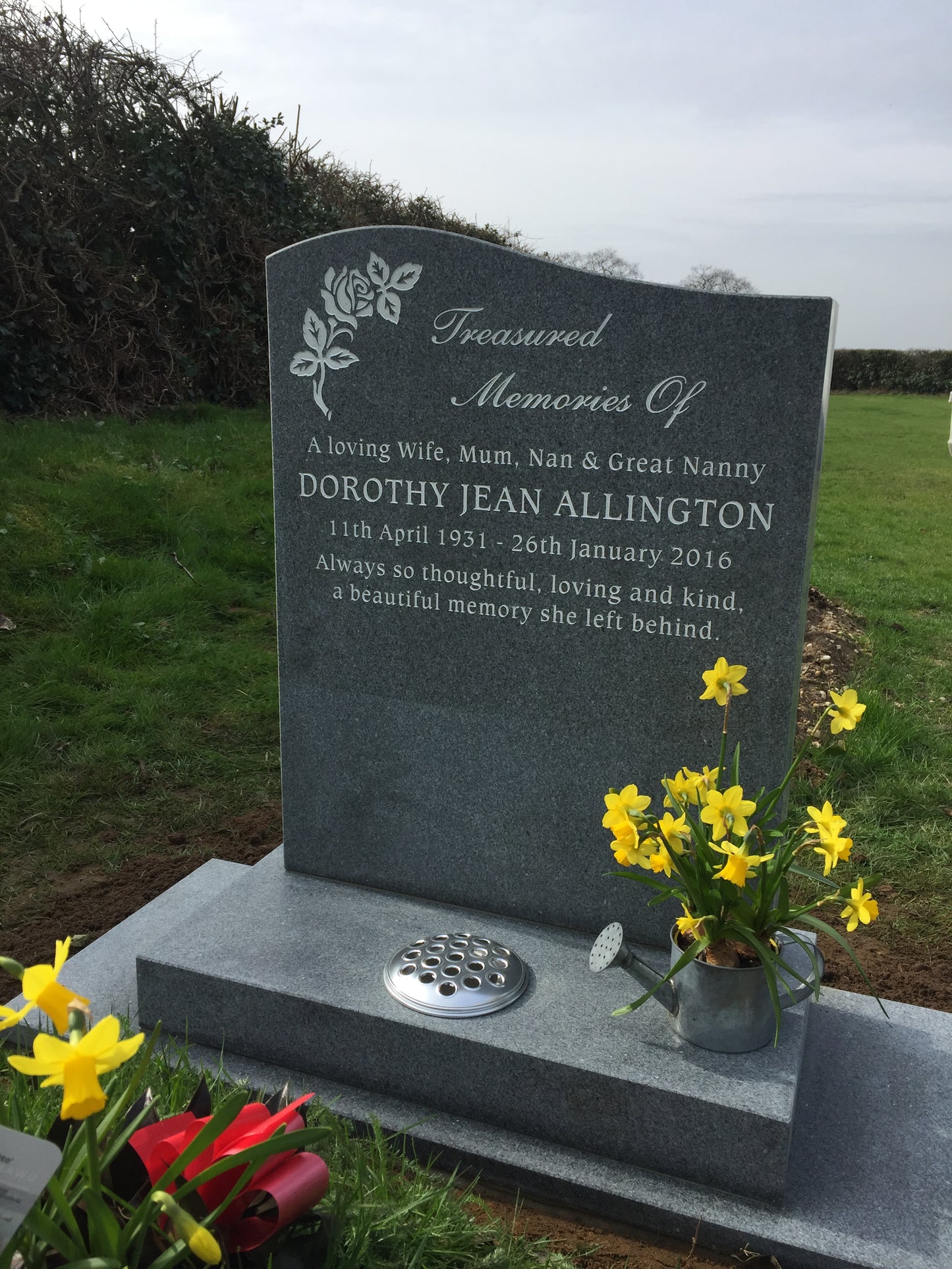 Half Ogee Headstone With Rose Design