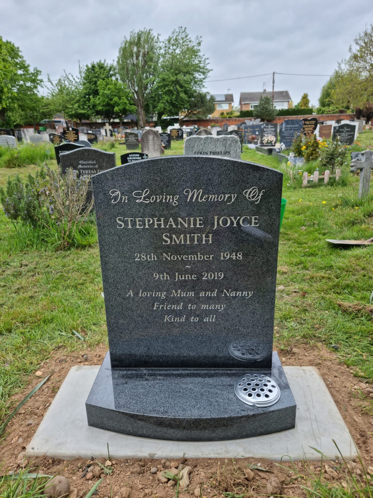 Oval Top Headstone With Or Without illustration