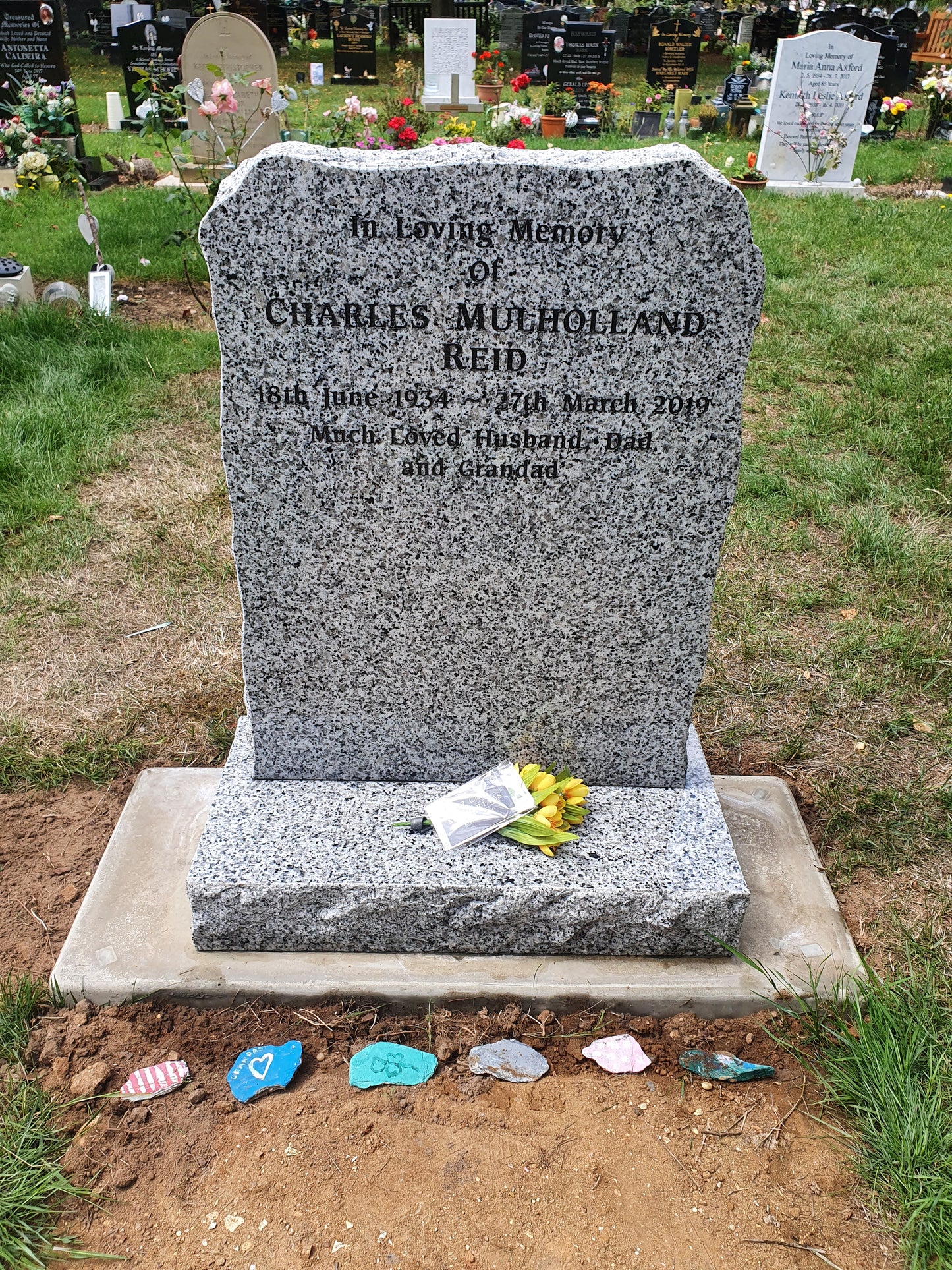 Square top memorial with optional classic church window design.