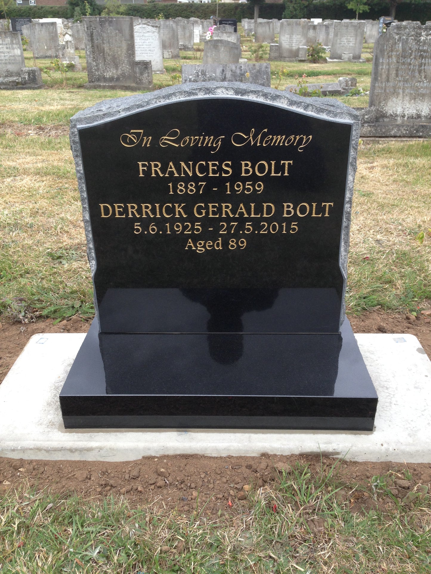 Ogee Headstone With Bronze Cross