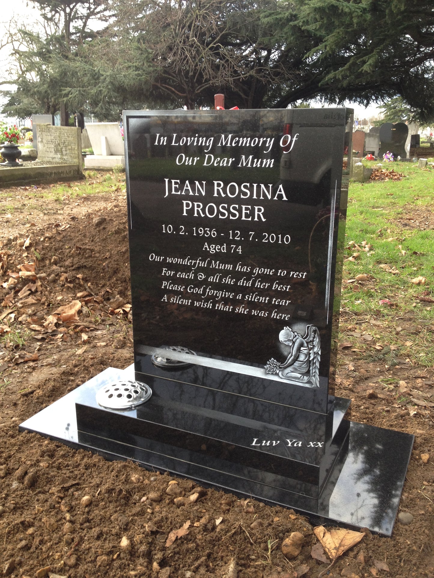 Square top memorial with optional pin line and cross